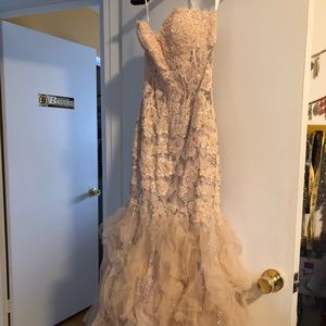 Cache mermaid style gown